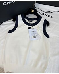 Chanel Women's Vest Sweater Cream