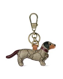 Gucci Puppy-shaped keychain 821812