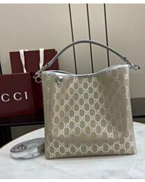 Gucci GG Emblem Medium Bucket Bag 815103