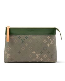 Louis Vuitton Pochette Voyage Souple M26970 Green
