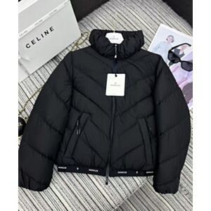 Moncler Grignan Women's Twill Quilted Cropped Down Jacket Black