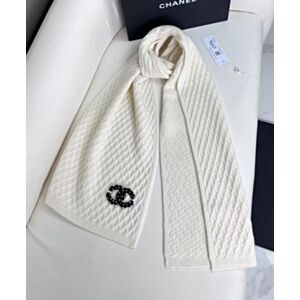 Chanel Knitted wool scarf