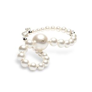 Chanel Pearl Necklace Minaudiere AS5860 Cream