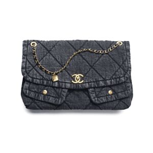 Chanel Maxi Flapbag AS5727 Black