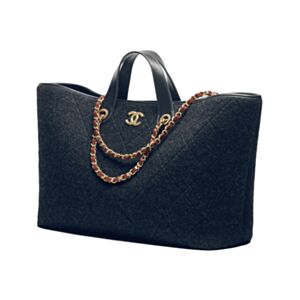 Chanel Maxi Shopping Bag AS5853 Black