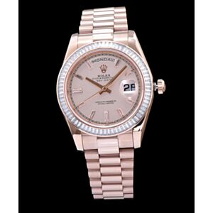 Rolex Men s Stainless Steel Watch With Diamond Golden